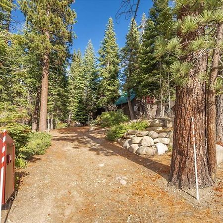 Coziest Cabin In Tahoe W Stone Fireplace Comfy Beds Close To Slopes & Lake Carnelian Bay المظهر الخارجي الصورة