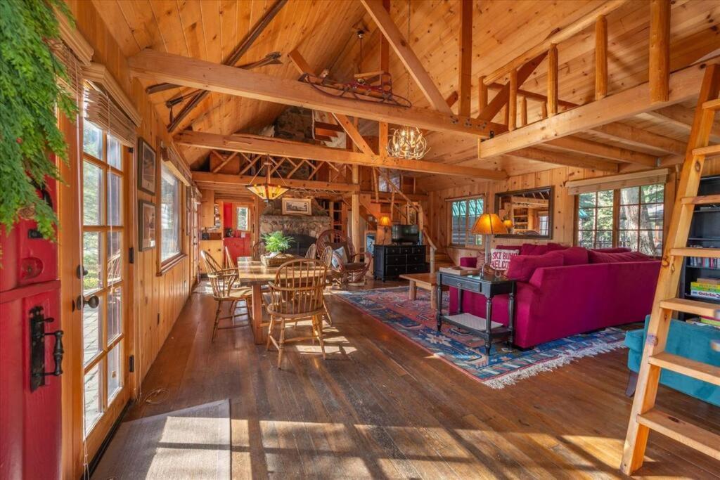 Coziest Cabin In Tahoe W Stone Fireplace Comfy Beds Close To Slopes & Lake Carnelian Bay المظهر الخارجي الصورة