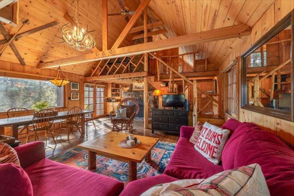 Coziest Cabin In Tahoe W Stone Fireplace Comfy Beds Close To Slopes & Lake Carnelian Bay المظهر الخارجي الصورة